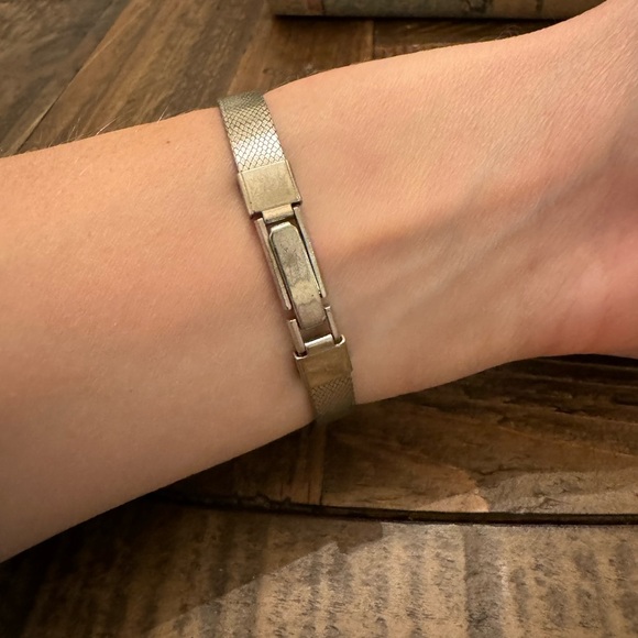 Vintage White Gold & Stainless Andre Cheval Ladies 28 Diamond Face Ladies Watch - Picture 9 of 10